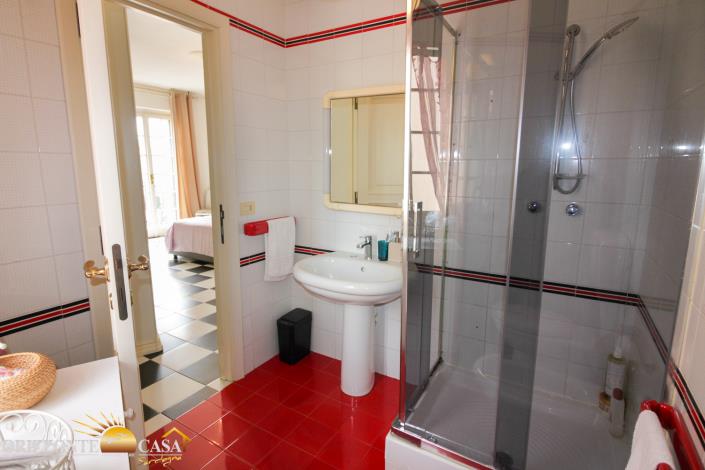 Image No.53-Maison de 4 chambres à vendre à Nuoro