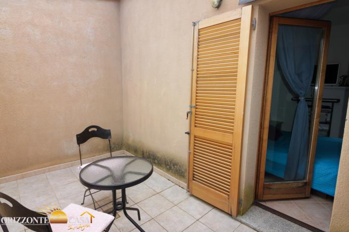 Image No.28-2 Bed Maisonette for sale