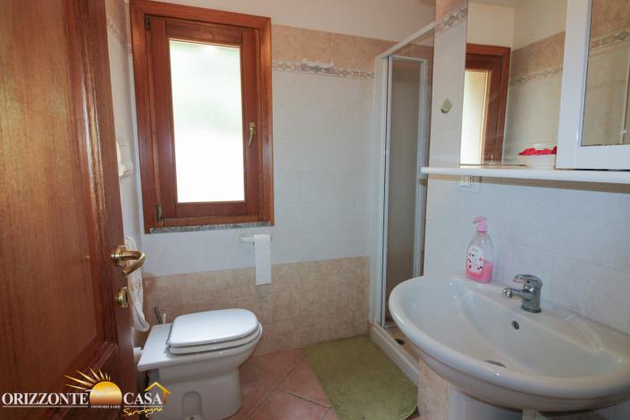 Image No.30-2 Bed Maisonette for sale
