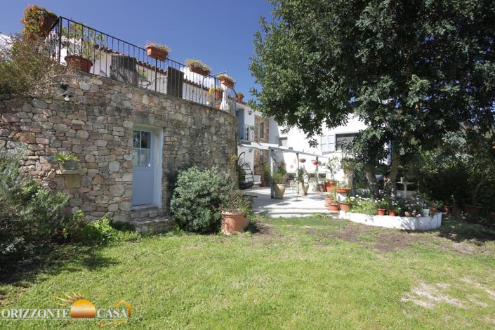 Image No.13-4 Bed Country House for sale