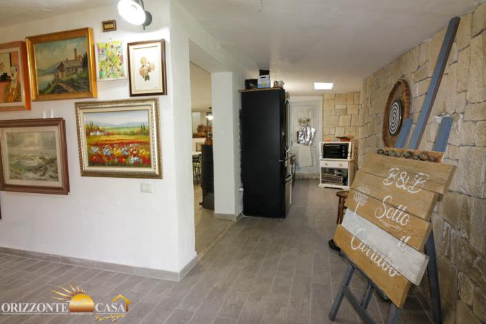 Image No.53-4 Bed Country House for sale