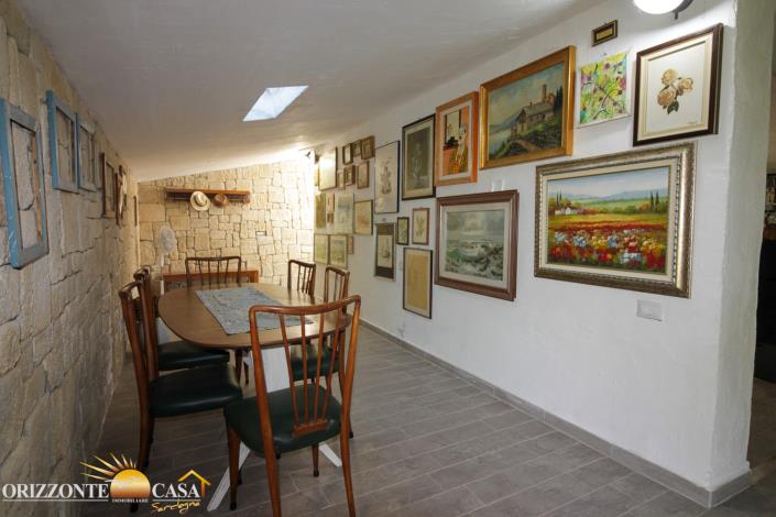 Image No.55-4 Bed Country House for sale