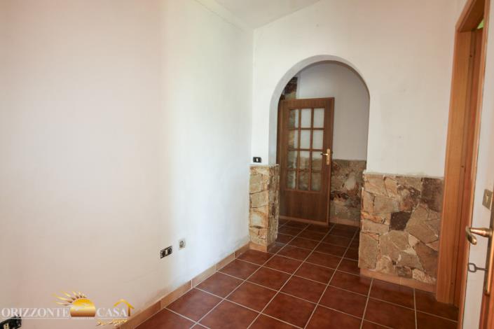 Image No.29-Maison de campagne de 4 chambres à vendre à Nuoro