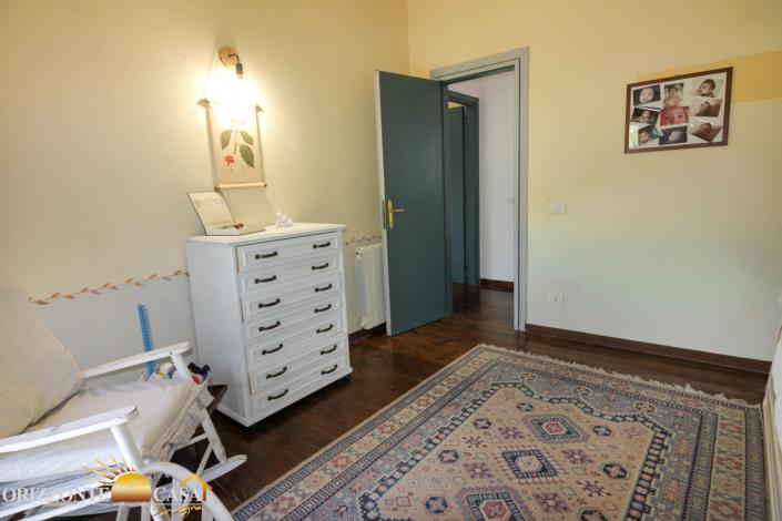 Image No.26-4 Bed Country House for sale