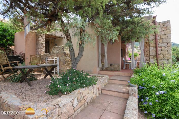 Image No.8-2 Bed Maisonette for sale