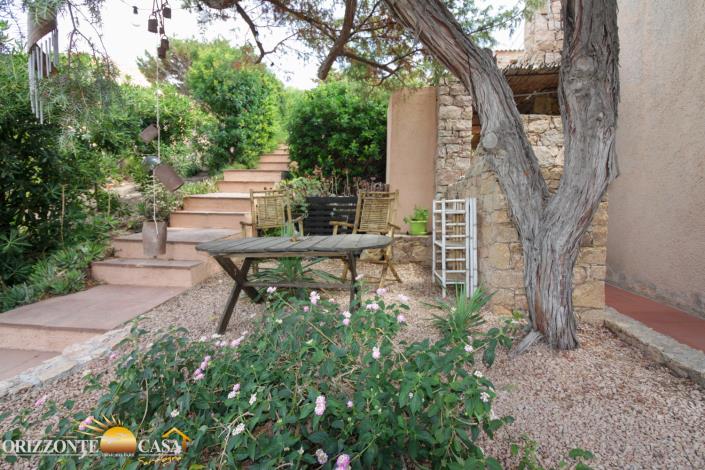Image No.12-2 Bed Maisonette for sale