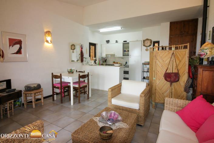 Image No.32-2 Bed Maisonette for sale