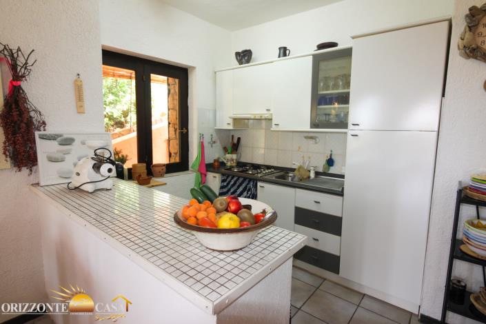 Image No.33-2 Bed Maisonette for sale