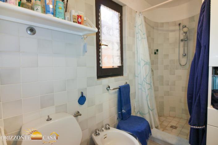 Image No.41-2 Bed Maisonette for sale