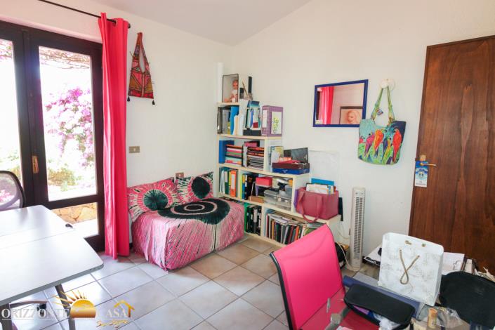 Image No.47-2 Bed Maisonette for sale