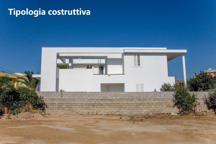 Image No.17-2 Bed Villa / Detached for sale