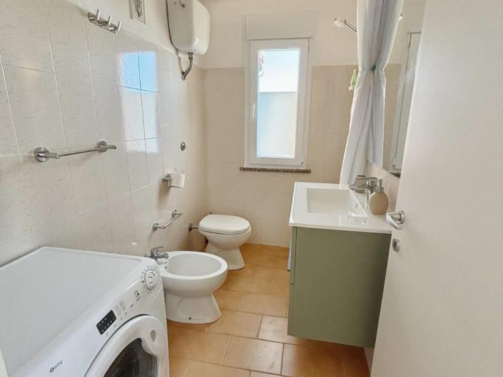 Image No.11-Appartement de 1 chambre à vendre
