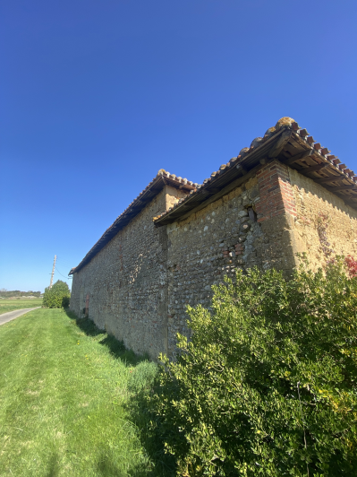 Image No.16-2 Bed Property for sale