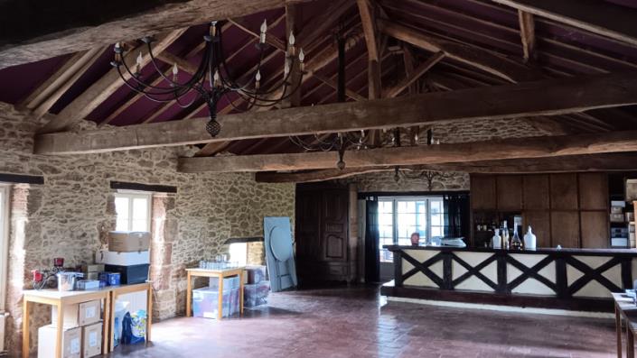 Image No.32-10 Bed Property for sale