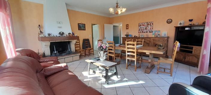 Image No.4-4 Bed House for sale