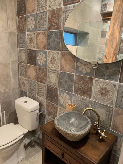 Image No.7-12 Bed Gite for sale