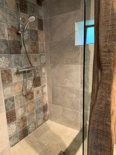 Image No.18-12 Bed Gite for sale