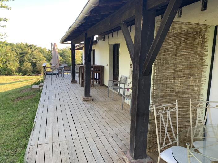 Image No.29-12 Bed Gite for sale