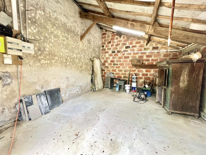 Image No.10-4 Bed Property for sale