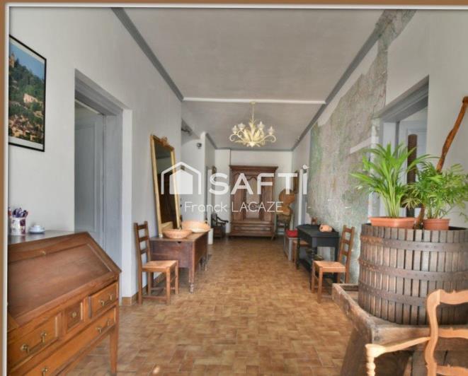 Image No.47-9 Bed Gite for sale