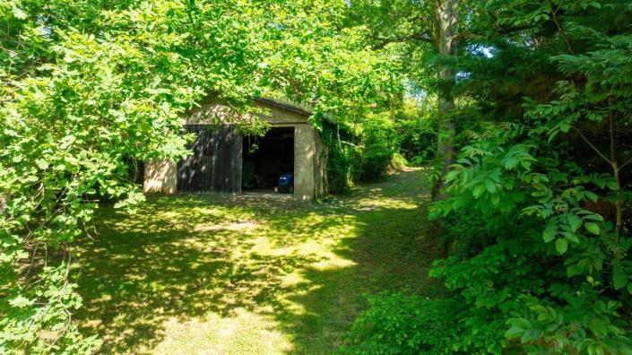 Image No.20-6 Bed House for sale