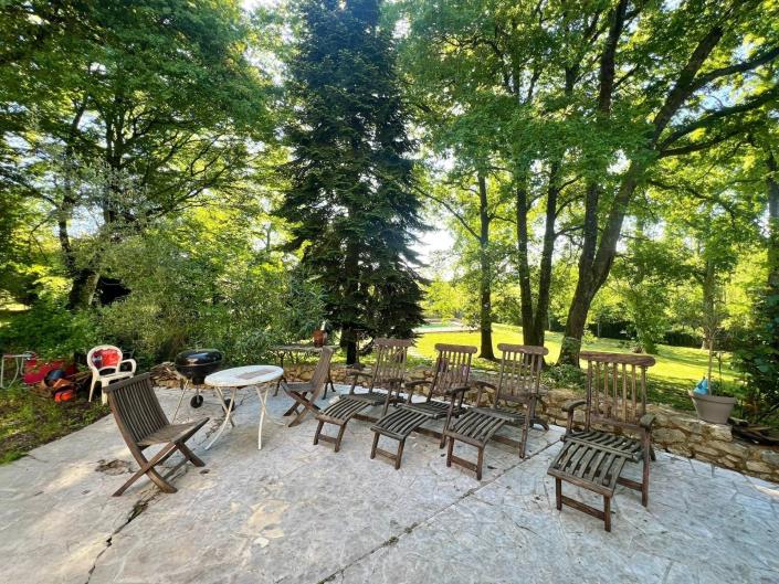 Image No.15-6 Bed House for sale