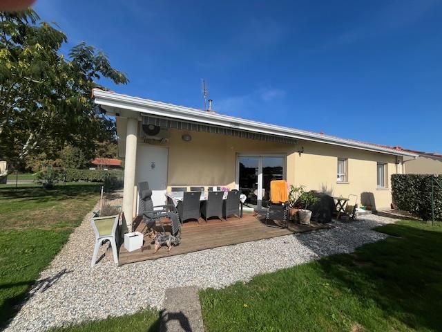 Image No.10-2 Bed House for sale