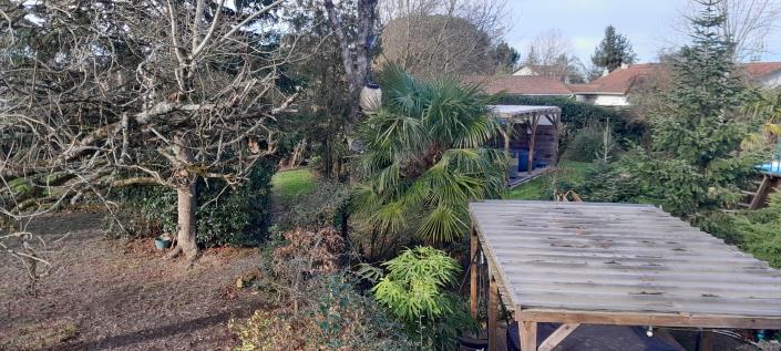 Image No.13-5 Bed Gite for sale