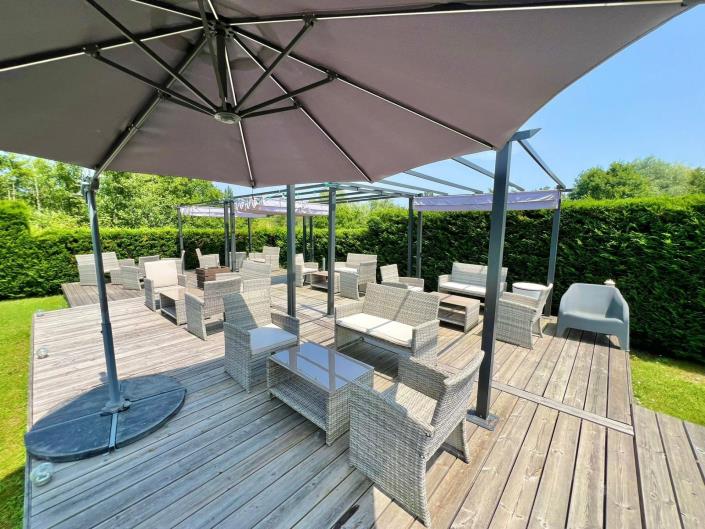 Image No.16-20 Bed Commercial for sale