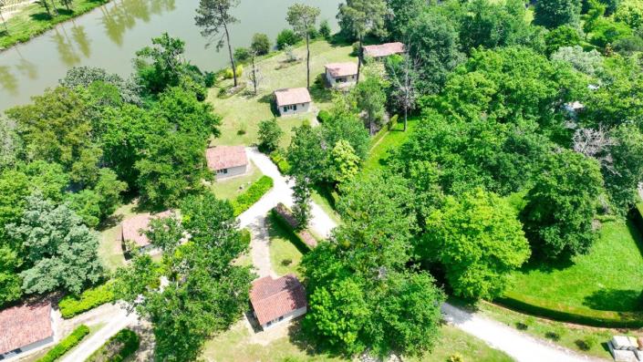 Image No.2-20 Bed Commercial for sale