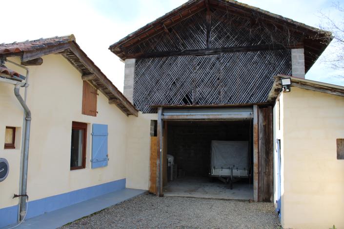 Image No.21-2 Bed Country House for sale