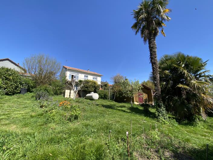 Image No.45-3 Bed House for sale