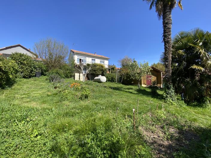 Image No.46-3 Bed House for sale