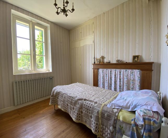 Image No.9-7 Bed Country House for sale