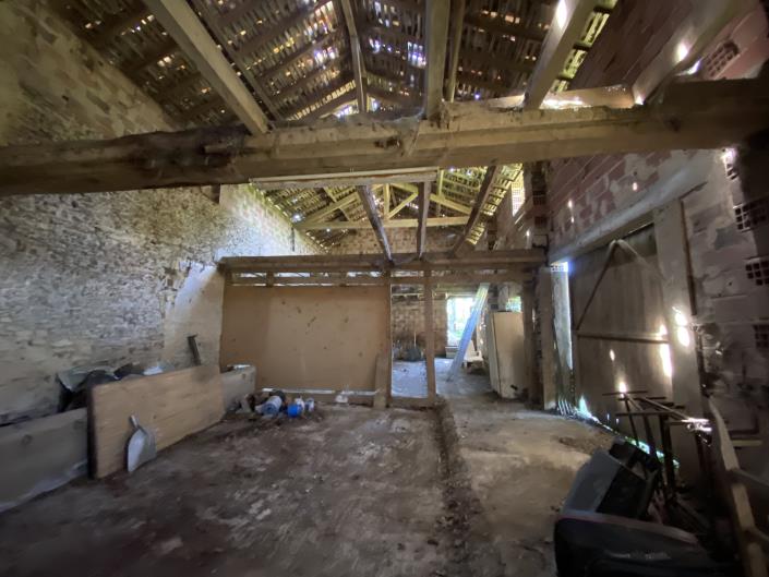 Image No.18-7 Bed Country House for sale