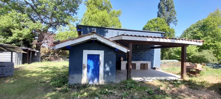 Image No.8-3 Bed House for sale