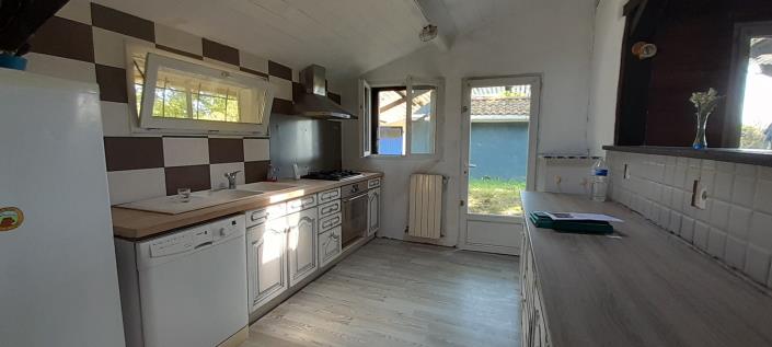 Image No.13-3 Bed House for sale