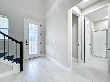 14334-Braemar-Street-8