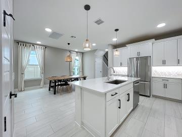 14334-Braemar-Street-20