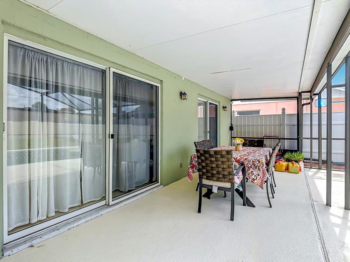 Image No.19-2 Bed House for sale