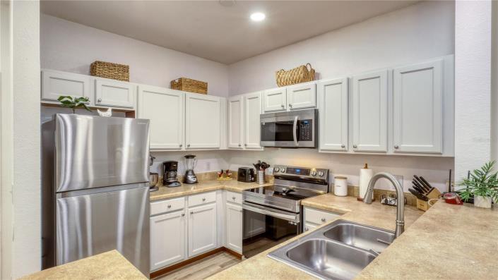 Image No.4-3 Bed Condo for sale