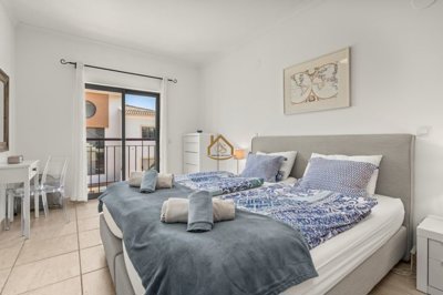 5018-676774-1397c7eacab77a8d4d14b0228a8f482d1