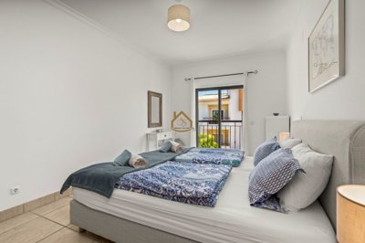 5018-676774-1397c7eacab77a8d4d14b0228a8f482d1