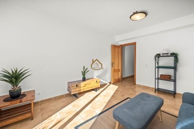 5018-695143-1397c7eacab77a8d4d14b0228a8f482d1