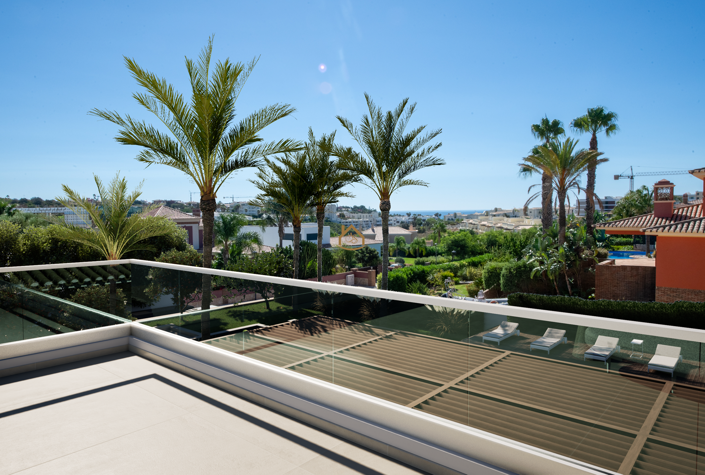 Image No.4-5 Bed Villa for sale