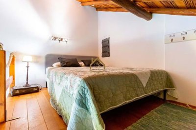 5018-695572-1397c7eacab77a8d4d14b0228a8f482d1