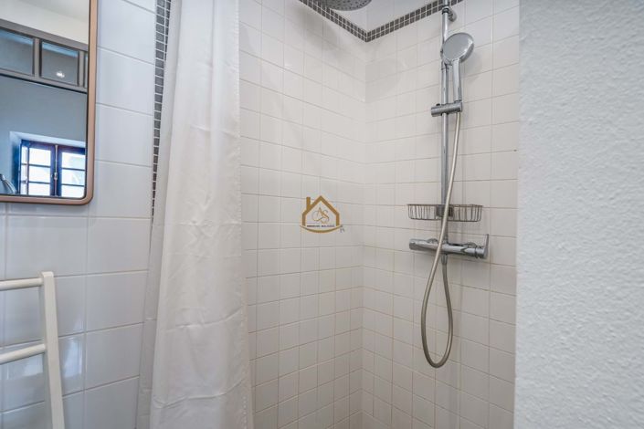 Image No.14-Maison de ville de 1 chambre à vendre à Lagos