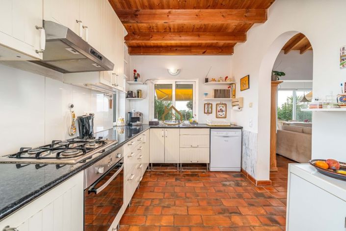 Image No.13-2 Bed Villa for sale