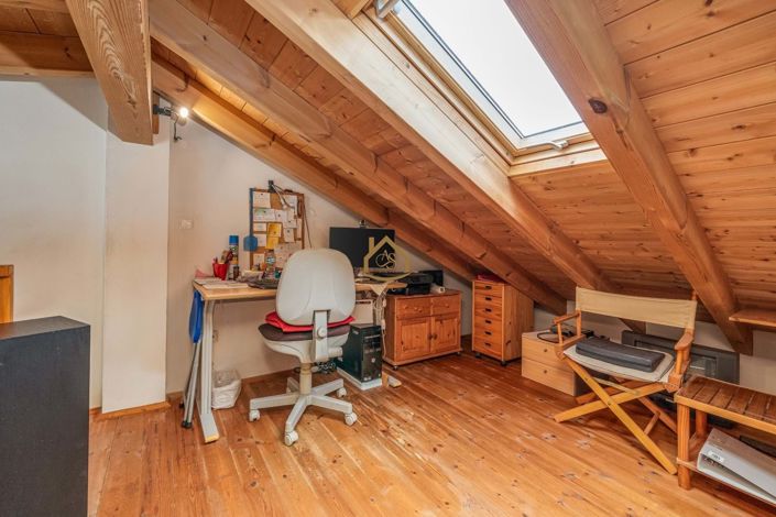 Image No.17-2 Bed Villa for sale