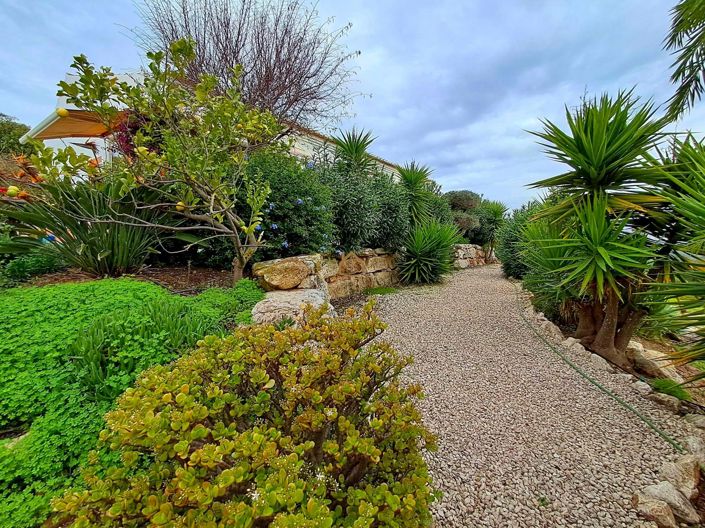 Image No.3-2 Bed Villa for sale